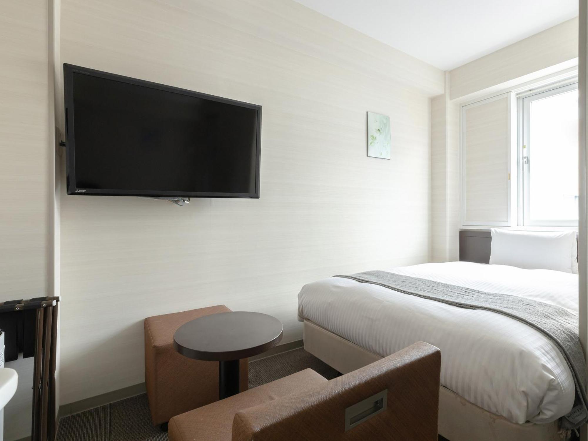 Vessel Inn Hiroshima Station Esterno foto