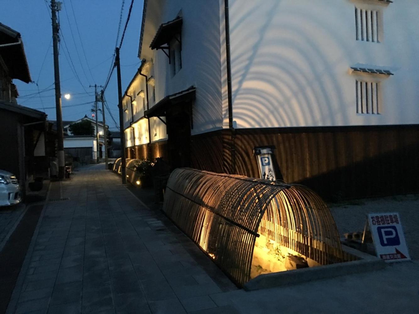 Vessel Inn Hiroshima Station Esterno foto